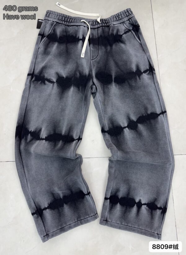 High quality jeans joggers ‼️
Wash color - Image 2