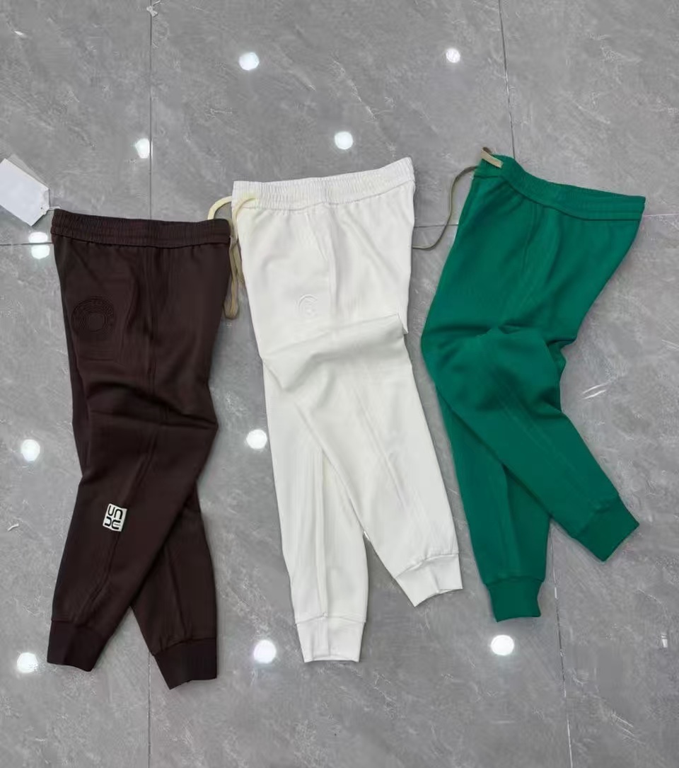 d04ba835bf372228f6bc9bfaa72c9685