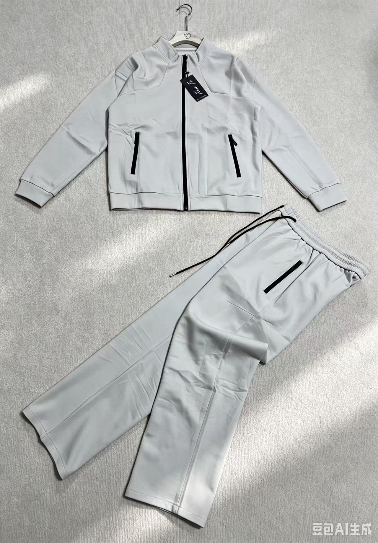 Tracksuit 13