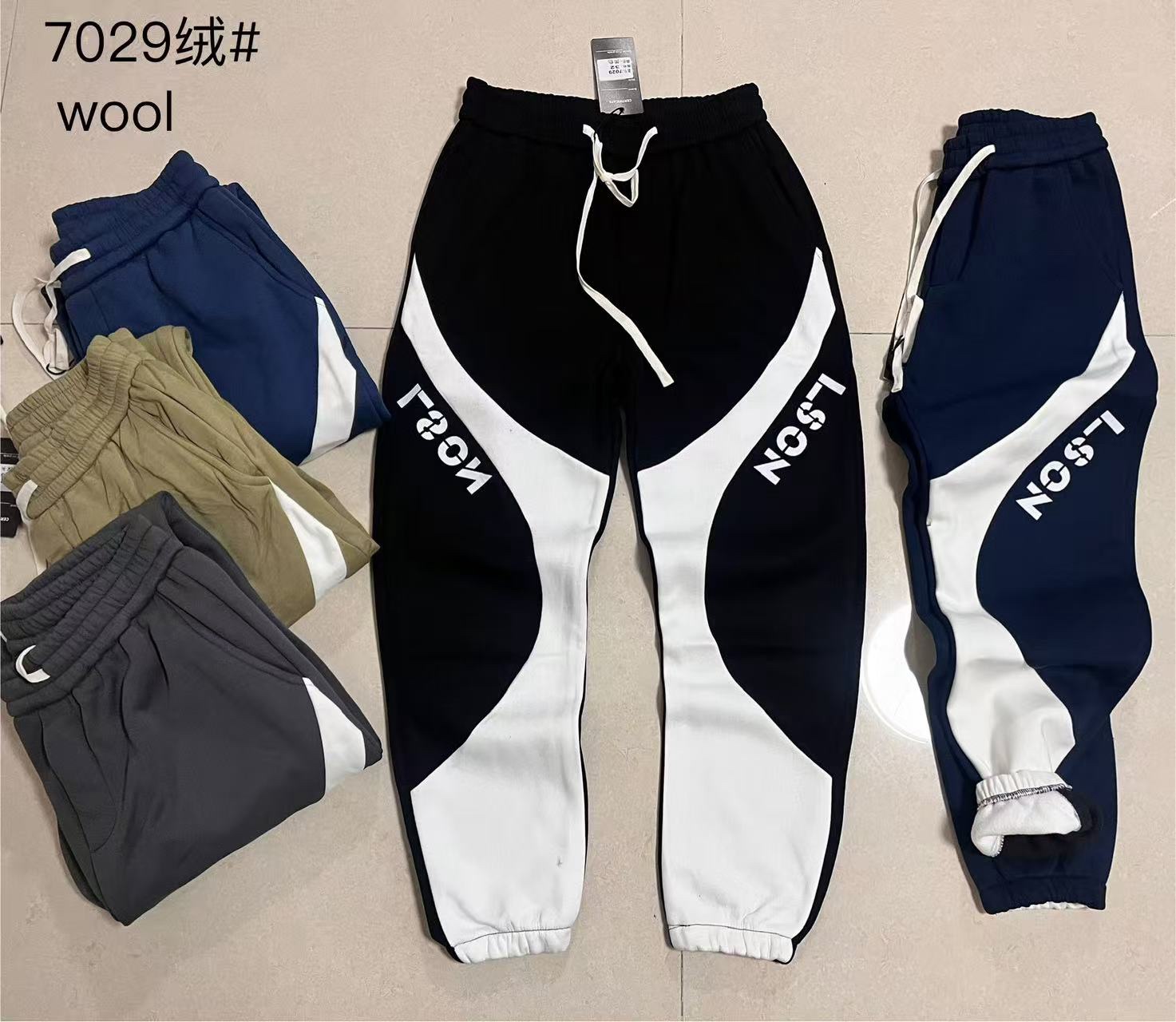 wool jogger 7