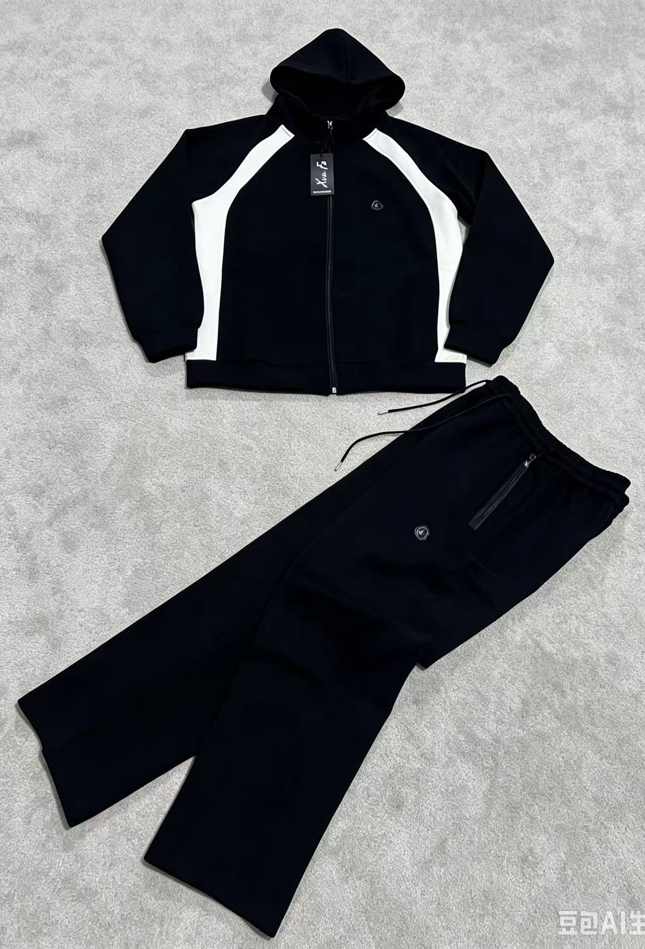Tracksuit 3