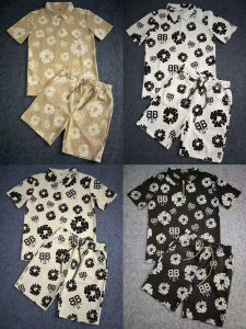 Polo&shorts up and down