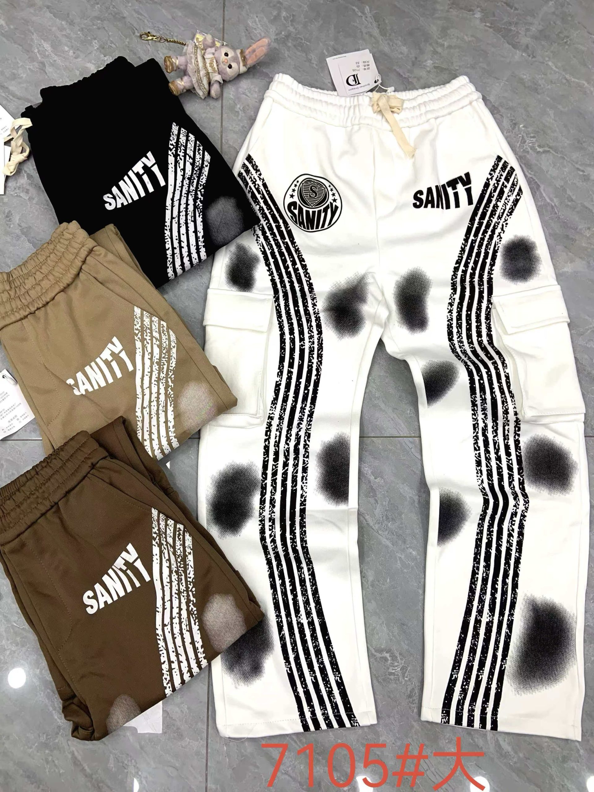 Pattern cargo jogger