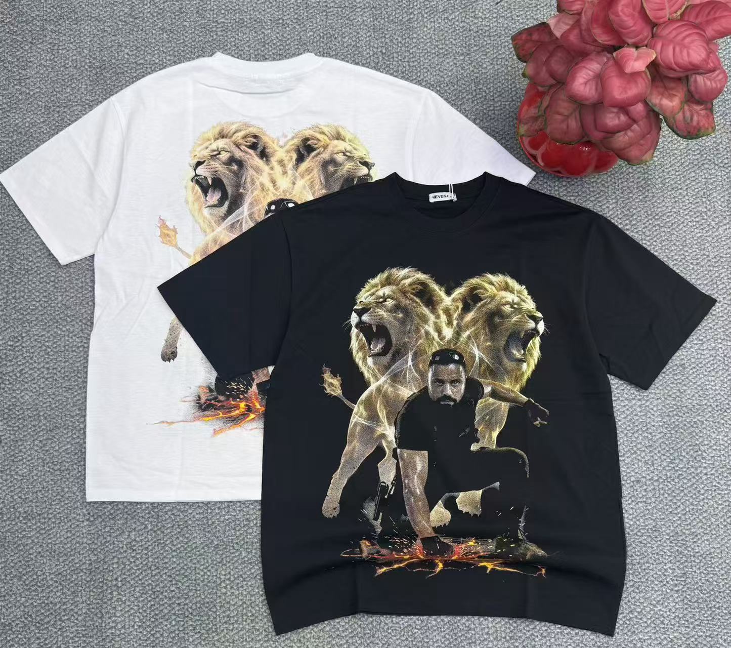 250g graphic T-shirt 3