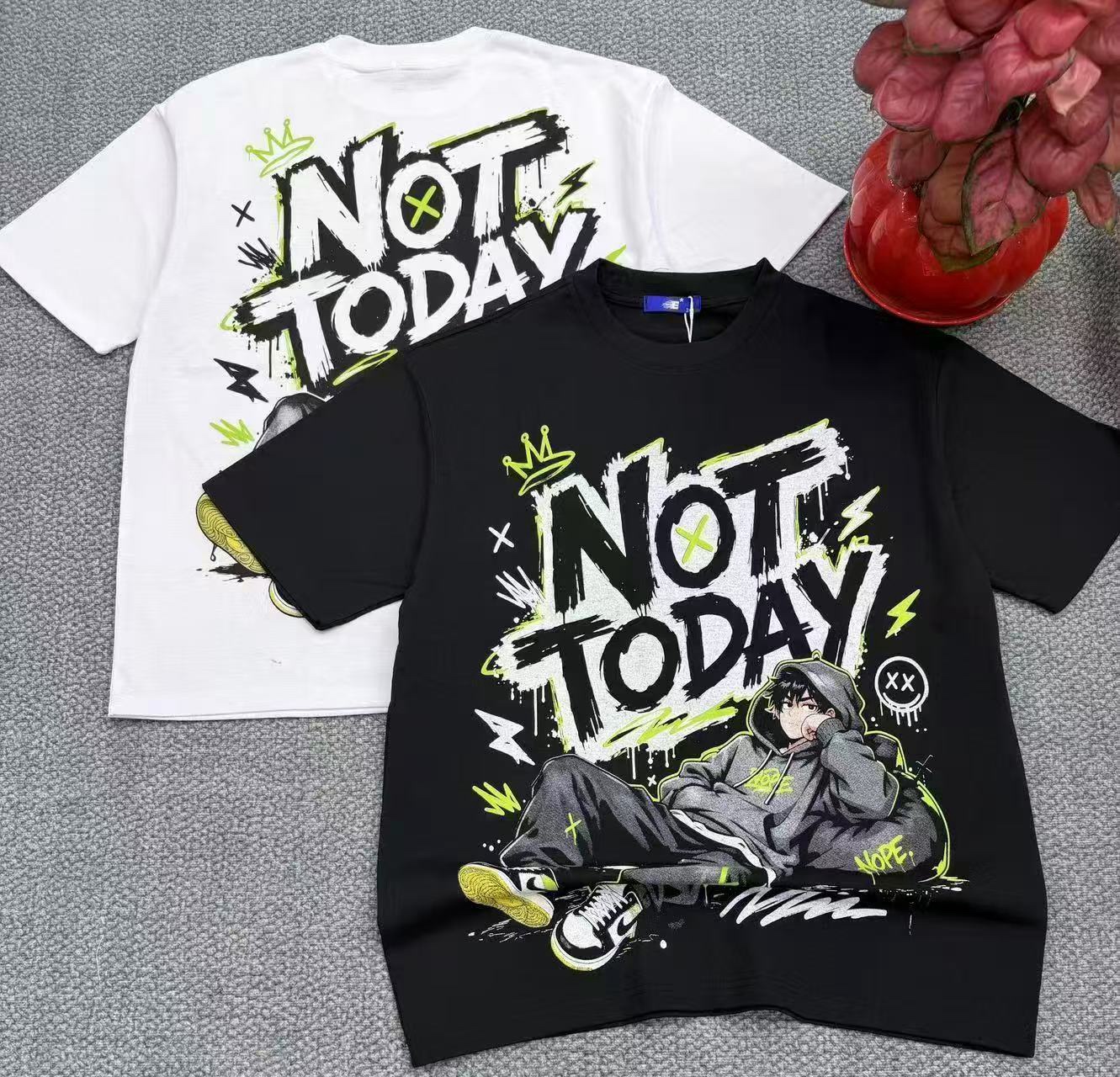 250g graphic T-shirt 22